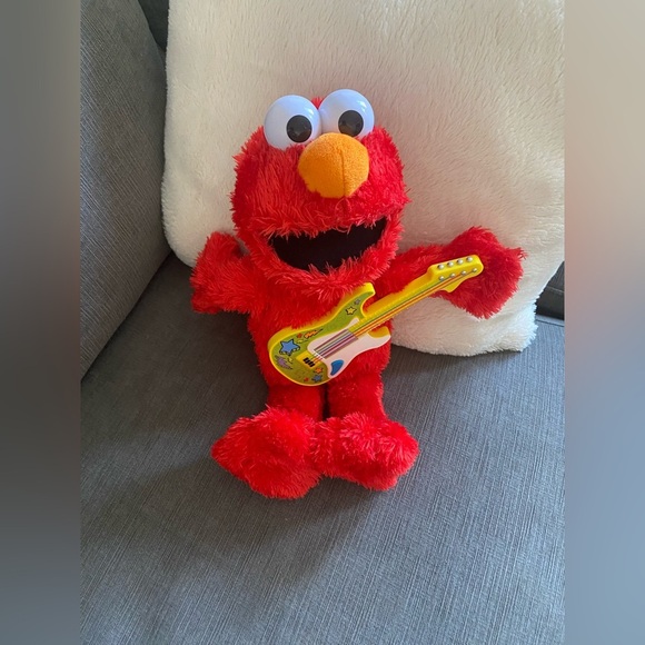Sesame Street Elmo Rock & Rhyme 14” - Picture 2 of 4